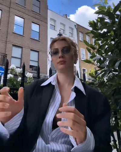 Burcu Özberk seksi ifşa fotoğrafı 311
