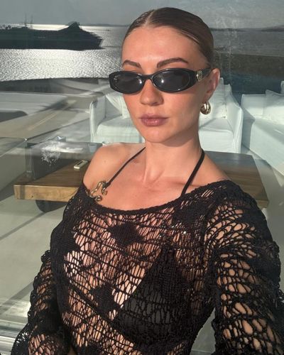 Burcu Özberk seksi ifşa fotoğrafı 314