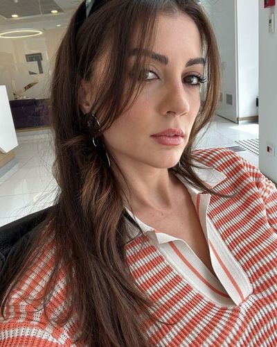 Burcu Özberk seksi ifşa fotoğrafı 320