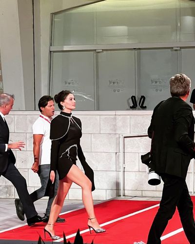 Burcu Özberk seksi ifşa fotoğrafı 325