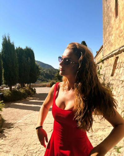 Burcu Özberk seksi ifşa fotoğrafı 338