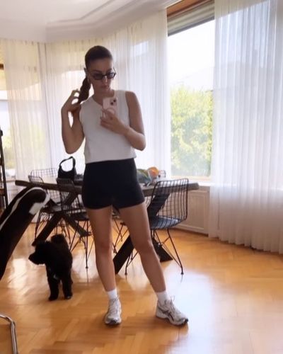 Burcu Özberk seksi ifşa fotoğrafı 424