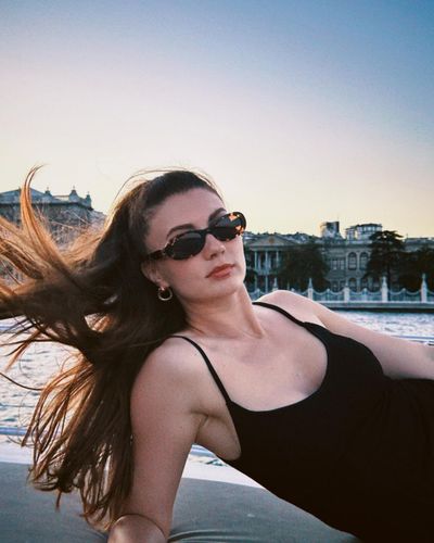 Burcu Özberk seksi ifşa fotoğrafı 42