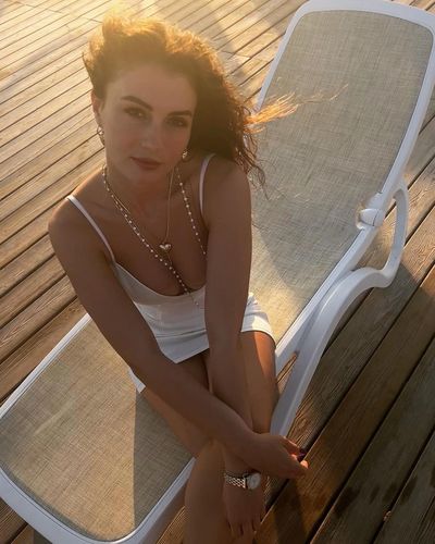 Burcu Özberk seksi ifşa fotoğrafı 447