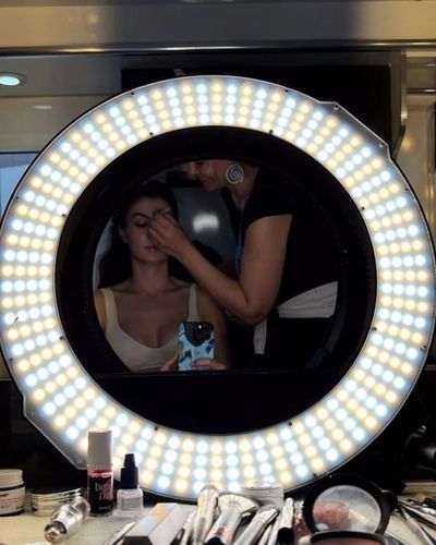 Burcu Özberk seksi ifşa fotoğrafı 486