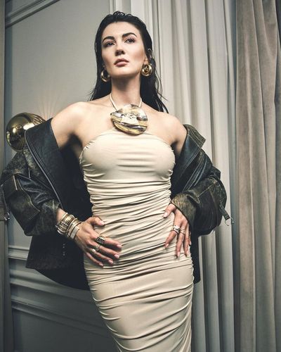 Burcu Özberk seksi ifşa fotoğrafı 489