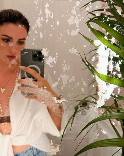 Burcu Özberk seksi ifşa fotoğrafı 491