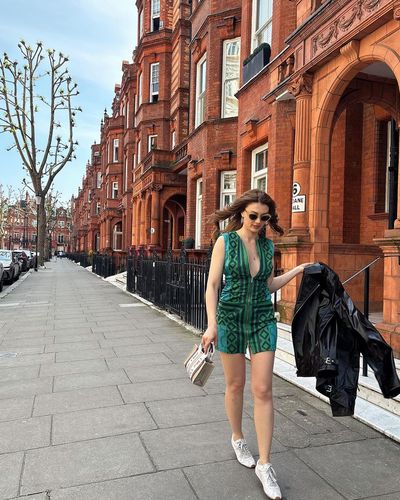 Burcu Özberk seksi ifşa fotoğrafı 497