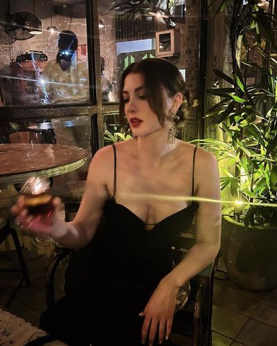 Burcu Özberk seksi ifşa fotoğrafı 518