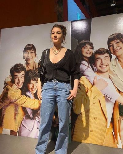Burcu Özberk seksi ifşa fotoğrafı 619