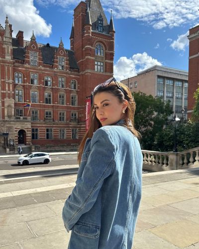 Burcu Özberk seksi ifşa fotoğrafı 61