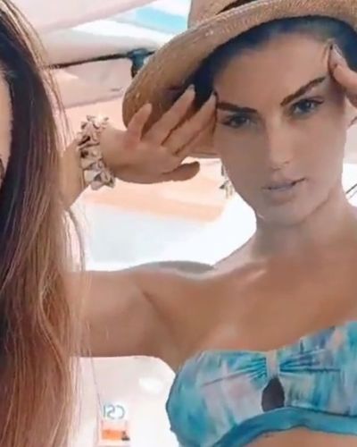 Burcu Özberk seksi ifşa fotoğrafı 620