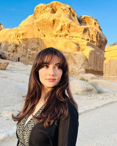 Burcu Özberk seksi ifşa fotoğrafı 702