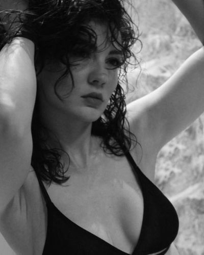 Burcu Özberk seksi ifşa fotoğrafı 74