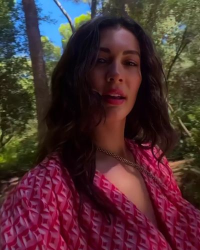 Burcu Özberk seksi ifşa fotoğrafı 805