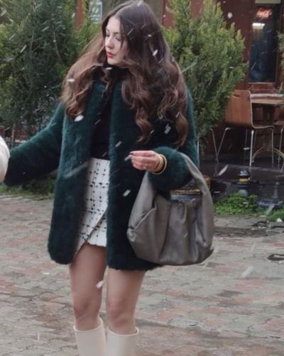 Burcu Özberk seksi ifşa fotoğrafı 842