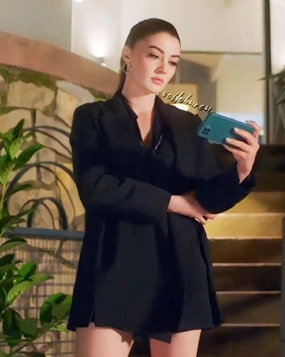 Burcu Özberk seksi ifşa fotoğrafı 87