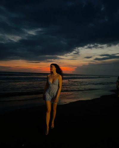 Burcu Özberk seksi ifşa fotoğrafı 928