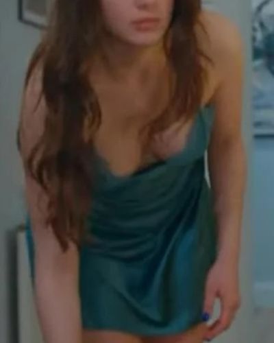 Burcu Özberk seksi ifşa fotoğrafı 949