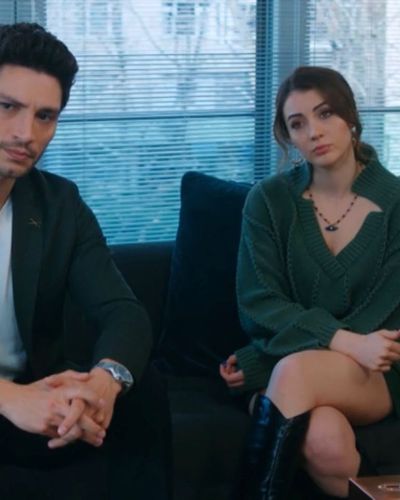Burcu Özberk seksi ifşa fotoğrafı 960