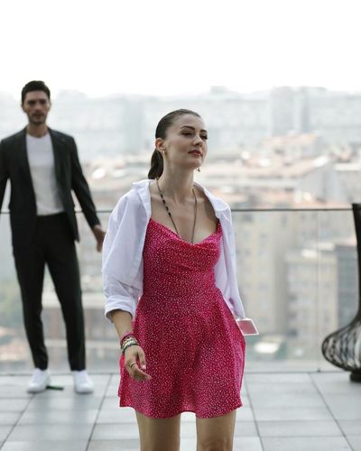 Burcu Özberk seksi ifşa fotoğrafı 994