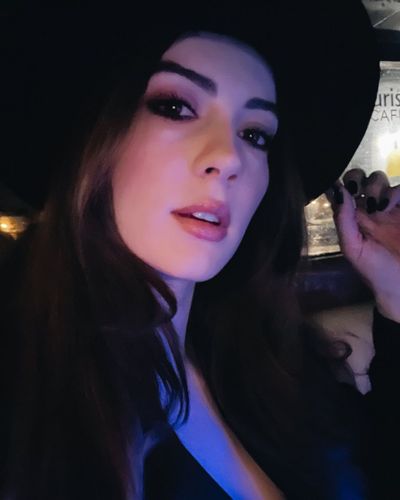 Burcu Özberk seksi ifşa fotoğrafı 995