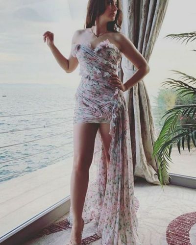 Burcu Özberk seksi ifşa fotoğrafı 998