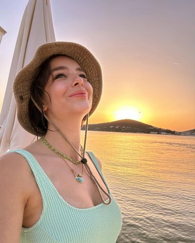 Buse Meral seksi ifşa fotoğrafı 22