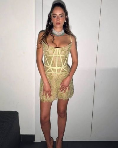 Buse Meral seksi ifşa fotoğrafı 27