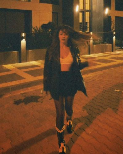 Buse Meral seksi ifşa fotoğrafı 55