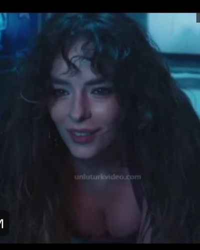 Buse Meral seksi ifşa fotoğrafı 5 — Cadı (2024)