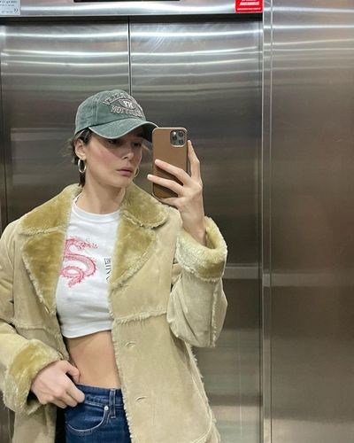 Büşra Develi seksi ifşa fotoğrafı 121