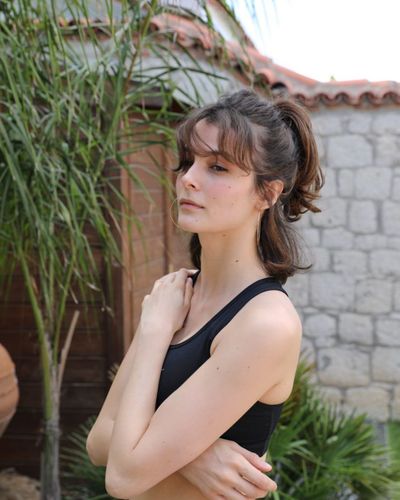 Büşra Develi seksi ifşa fotoğrafı 159