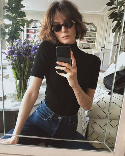 Büşra Develi seksi ifşa fotoğrafı 185