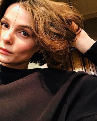 Büşra Develi seksi ifşa fotoğrafı 189