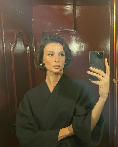 Büşra Develi seksi ifşa fotoğrafı 37