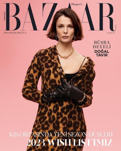 Büşra Develi seksi ifşa fotoğrafı 46