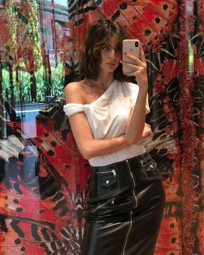 Büşra Develi seksi ifşa fotoğrafı 60