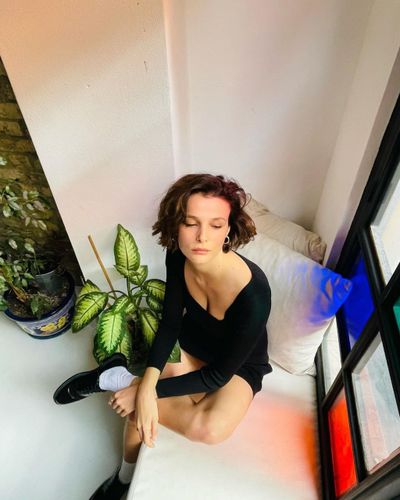 Büşra Develi seksi ifşa fotoğrafı 90