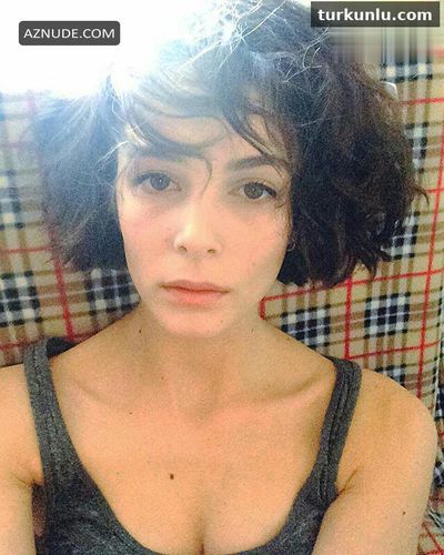 Büşra Develi seksi ifşa fotoğrafı 2 — Büşra Develi Sexy Collection Of Photos (2022)
