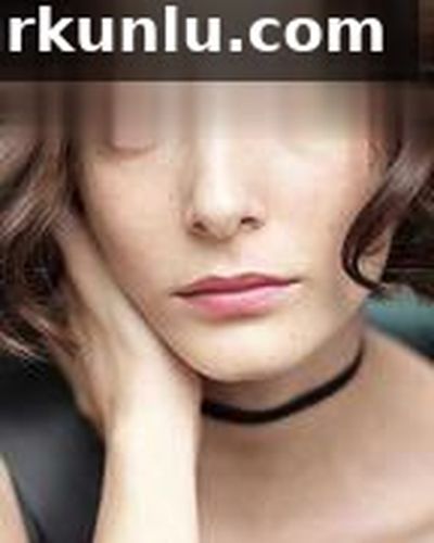Büşra Develi seksi ifşa fotoğrafı 6 — Büşra Develi Sexy Collection Of Photos (2022)