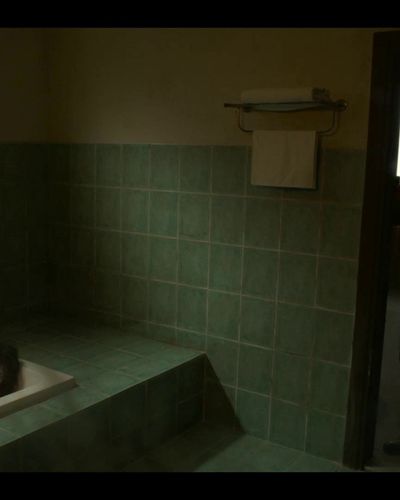 Cansu Türedi seksi ifşa fotoğrafı 1 — Cenaze (2023)