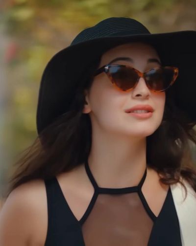 Cemre Gümeli seksi ifşa fotoğrafı 22 — Bay Yanlış (2020)