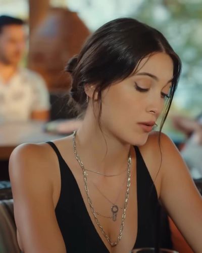 Cemre Gümeli seksi ifşa fotoğrafı 31 — Bay Yanlış (2020)