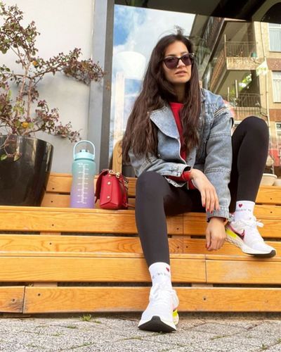 Ceren Benderlioğlu seksi ifşa fotoğrafı 120