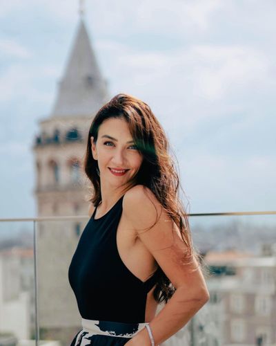 Ceren Benderlioğlu seksi ifşa fotoğrafı 13