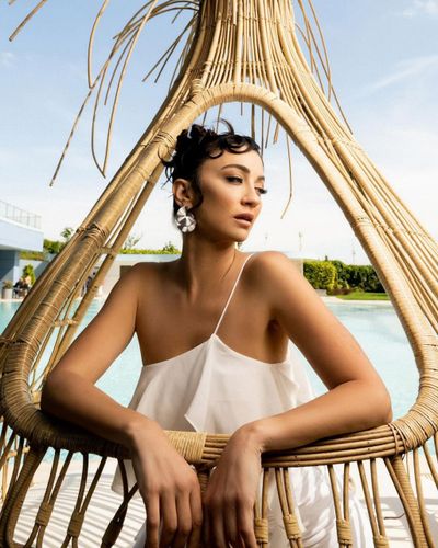 Ceren Benderlioğlu seksi ifşa fotoğrafı 16