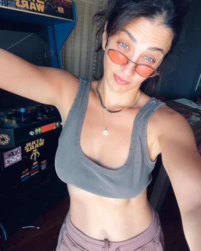 Ceren Benderlioğlu seksi ifşa fotoğrafı 17