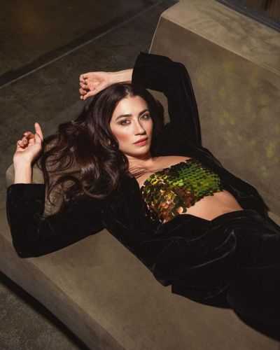 Ceren Benderlioğlu seksi ifşa fotoğrafı 204