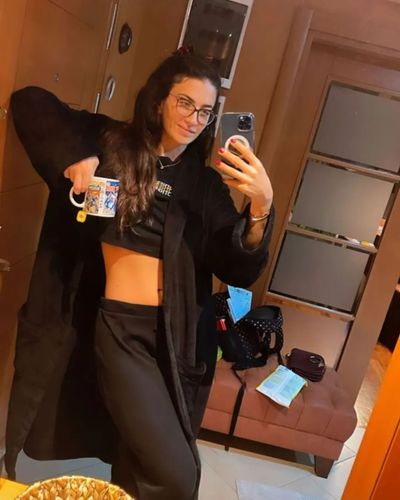 Ceren Benderlioğlu seksi ifşa fotoğrafı 227